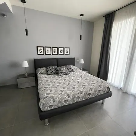Villa Polinesia 5 *