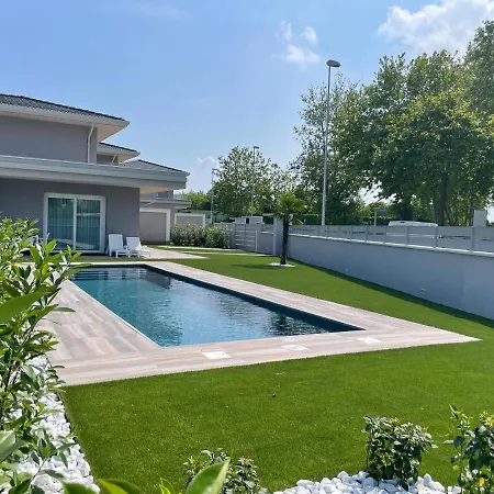 Polinesia 5 リド・デッレ・ナツィオーニ