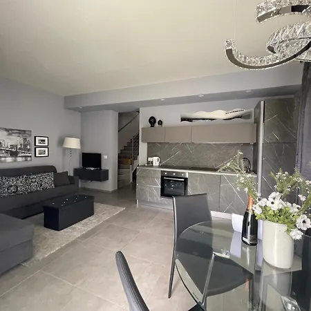 Polinesia 5 Lido delle Nazioni