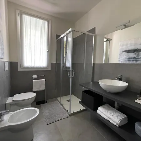 Polinesia 5 * Lido delle Nazioni